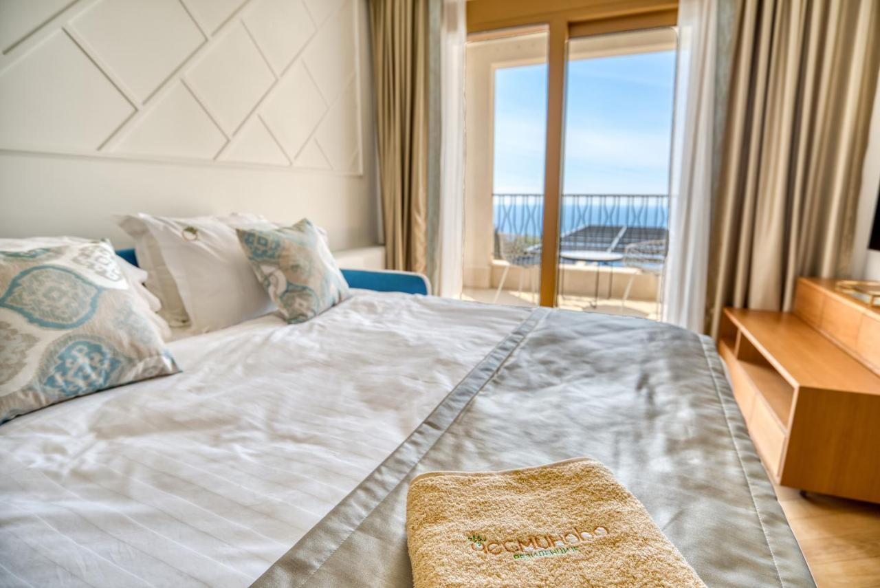 Quercus Residences Apartments Sveti Stefan Bagian luar foto