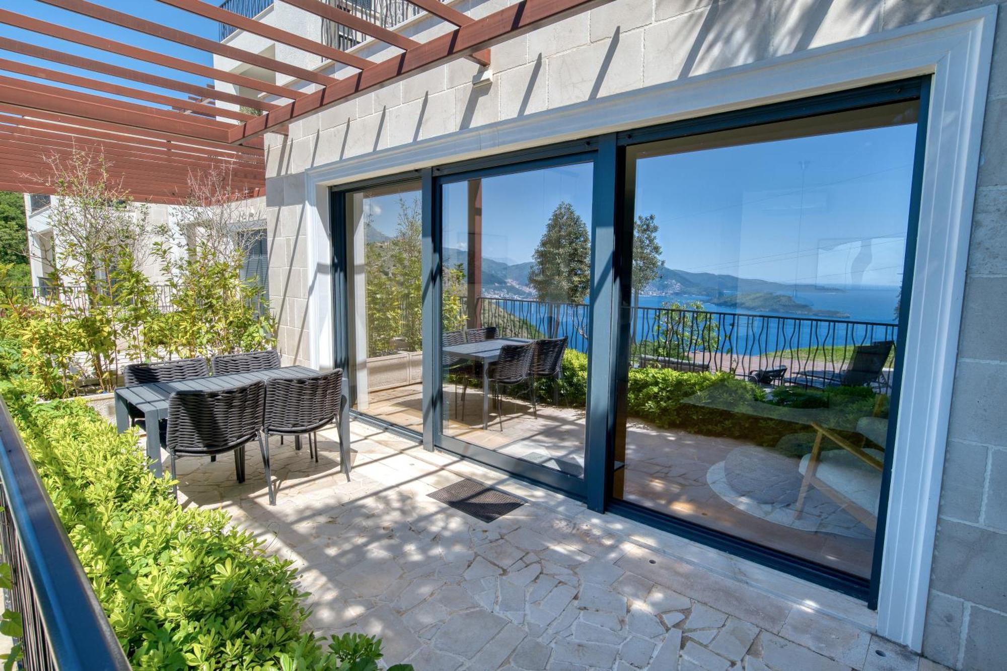 Quercus Residences Apartments Sveti Stefan Bagian luar foto