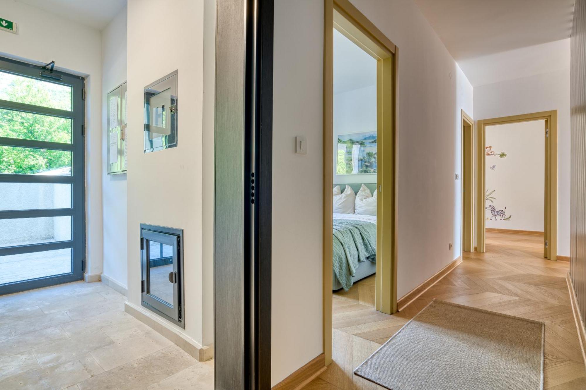 Quercus Residences Apartments Sveti Stefan Bagian luar foto